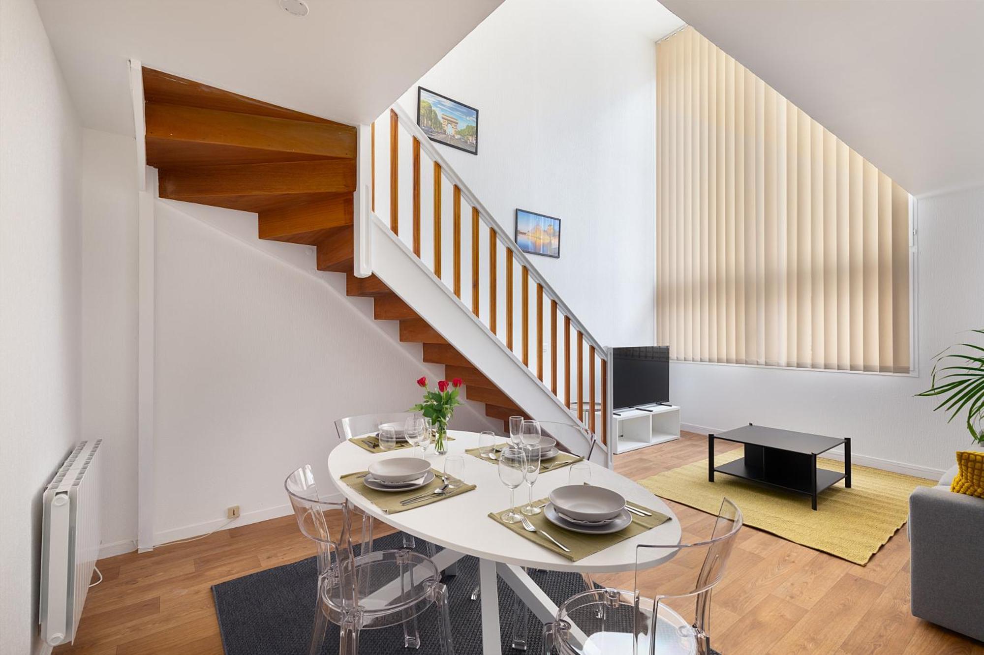 Duplex Cosy 6 Personnes - Parking Gratuit - 15 Min Centre De Paris Metro 13 Asnières